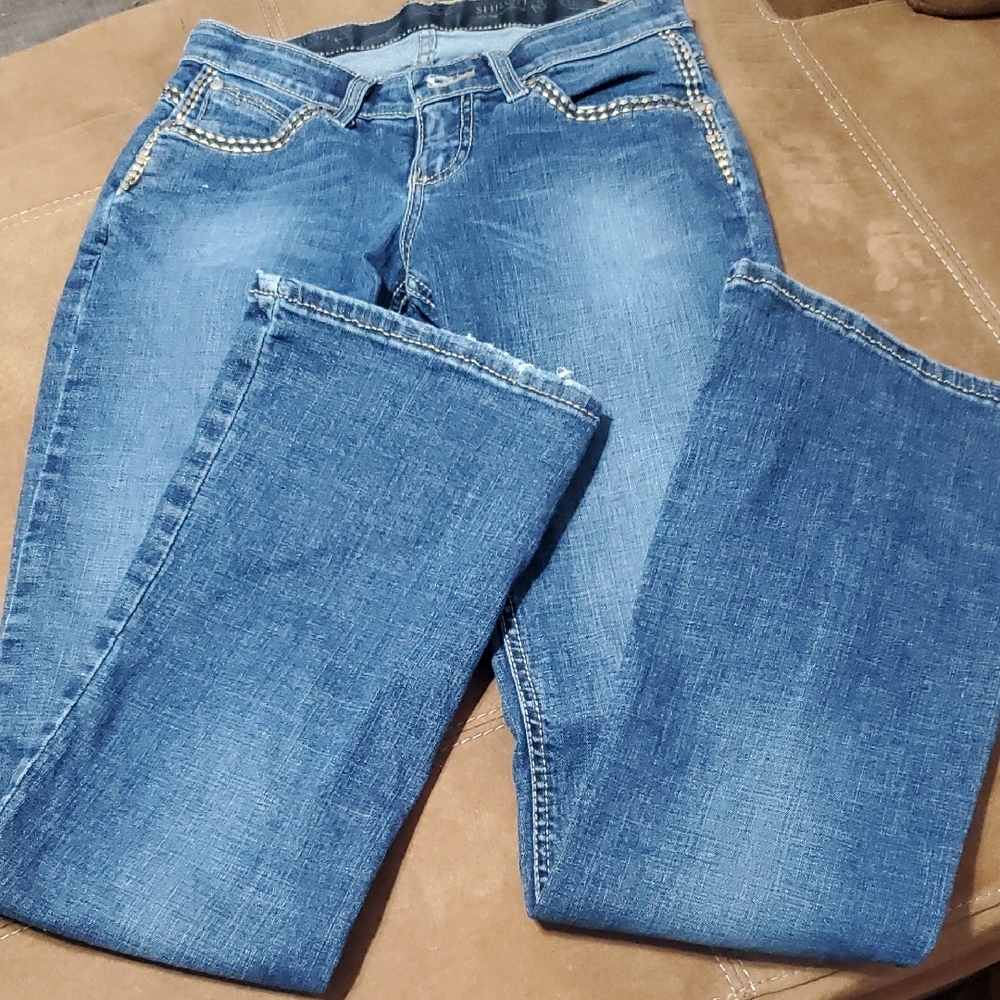 Stylish Blue Denim Jeans with Studded Details